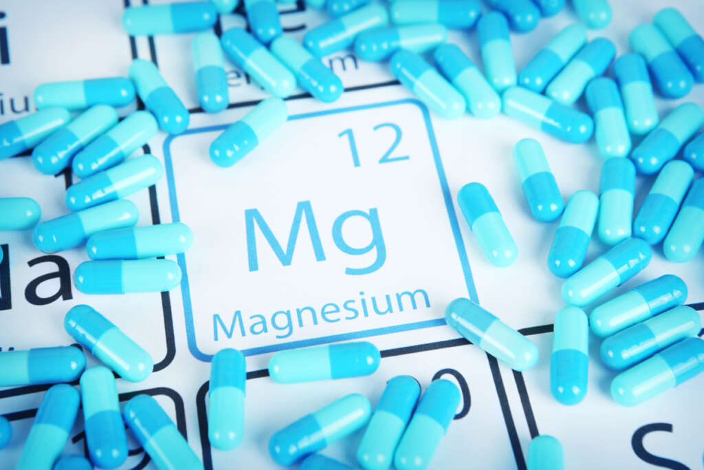 An image of numerous magnesium capsules. 
