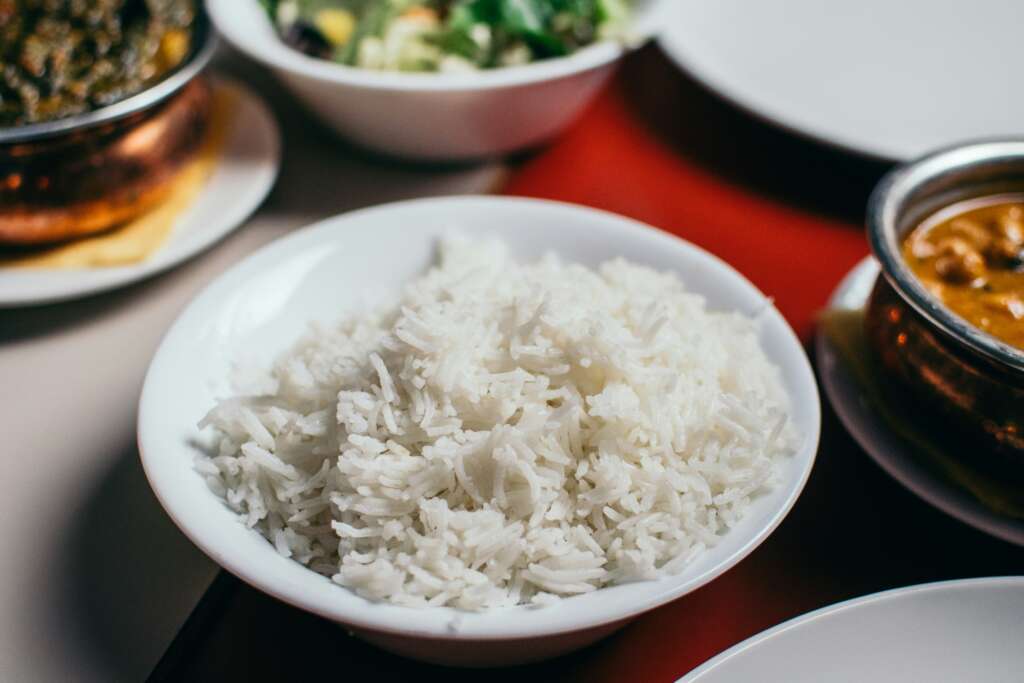 An image of a bowl of rice. 
