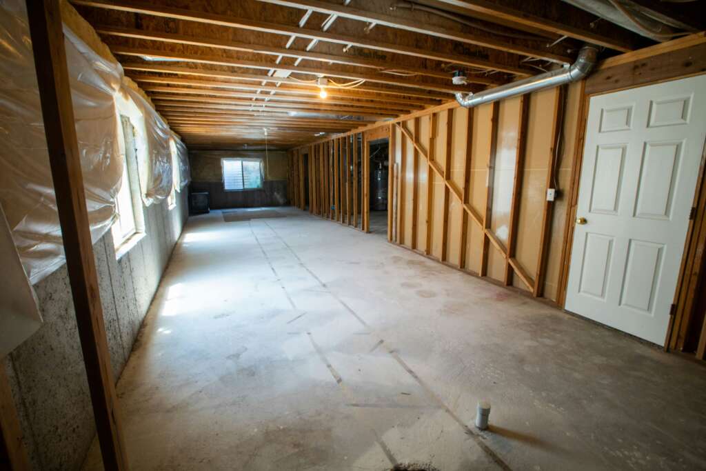 An image of a dirty basement. 