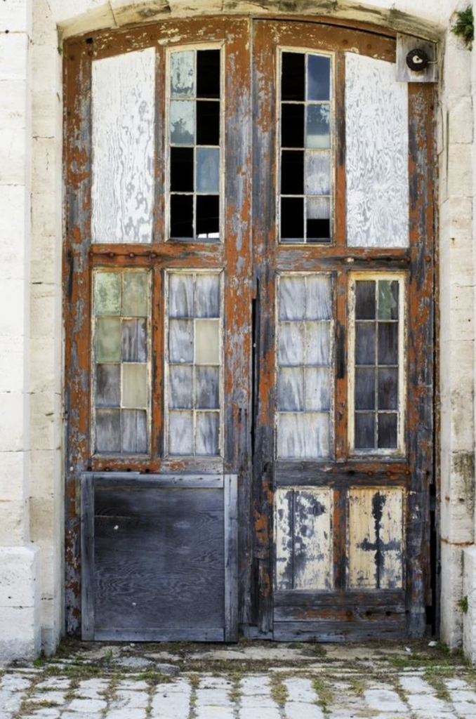 An image of a door in Bermuda. 